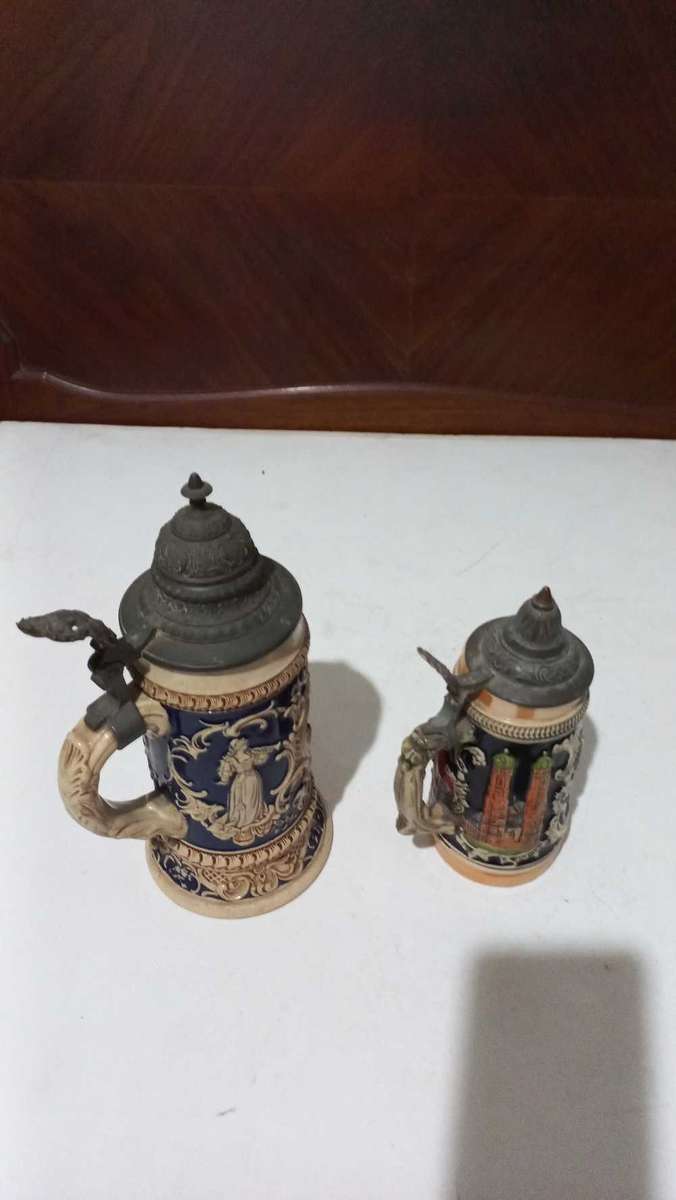 Vintage Oktoberfest German Beer Tankards with hinged lids