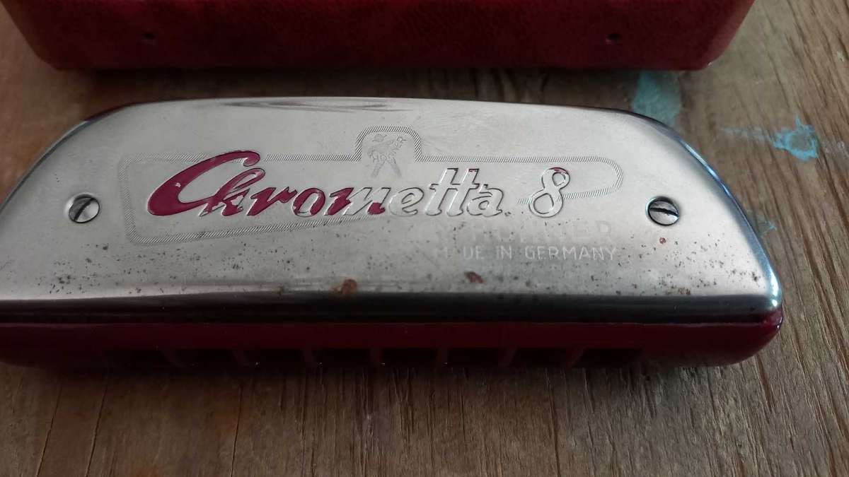 Hohner Chrometta 8 Mouth Organ