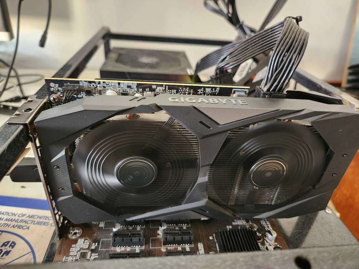 Gigabyte GeForce RTX 2060  6GB GDDR6