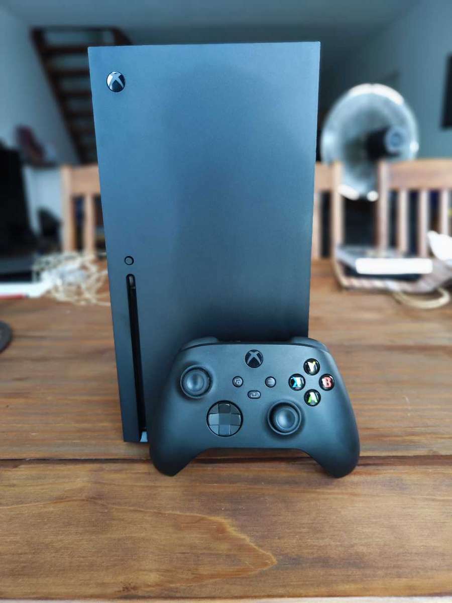 Xbox Series X + 2TB SSHD + Cyberpunk