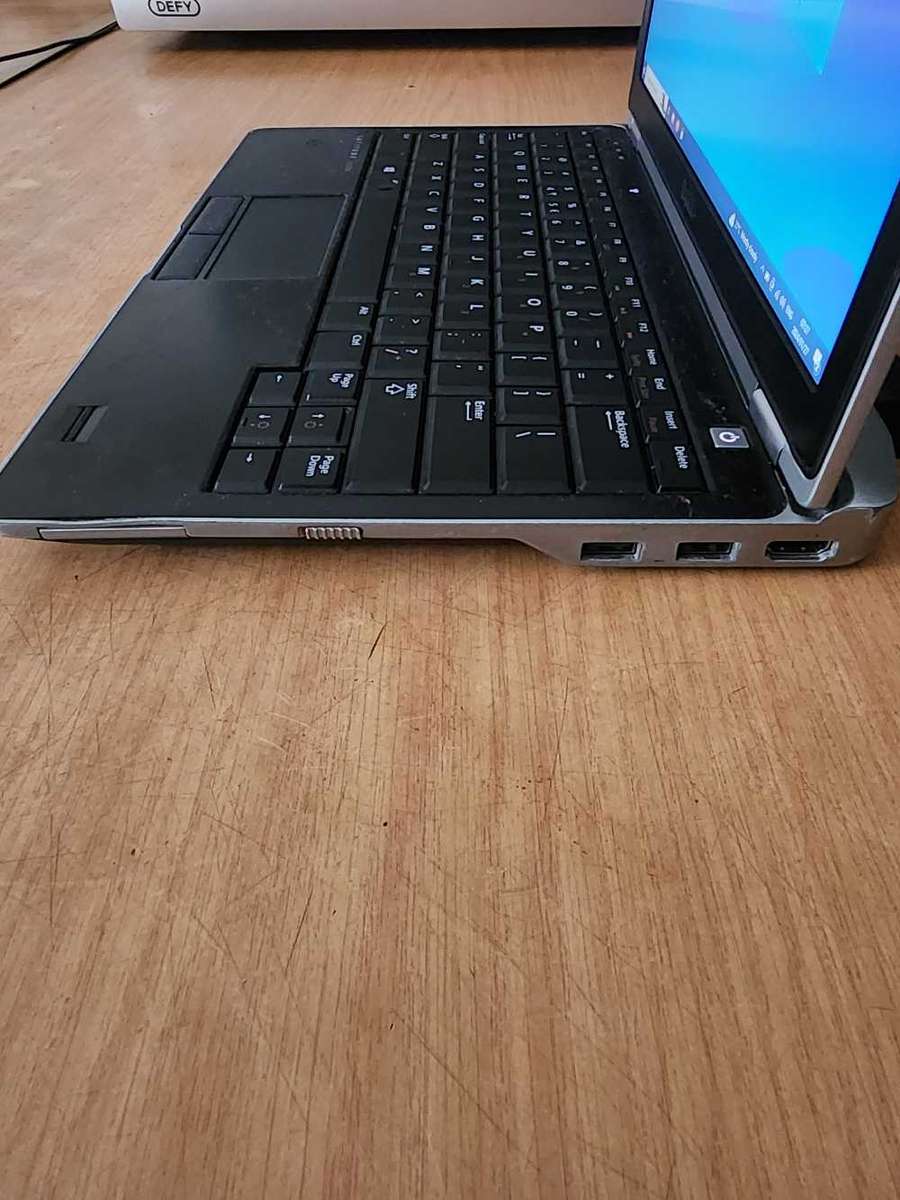 DELL LATITUDE E6230 i5 3rd GEN ULTRABOOK LAPTOP FOR SALE !!!!!