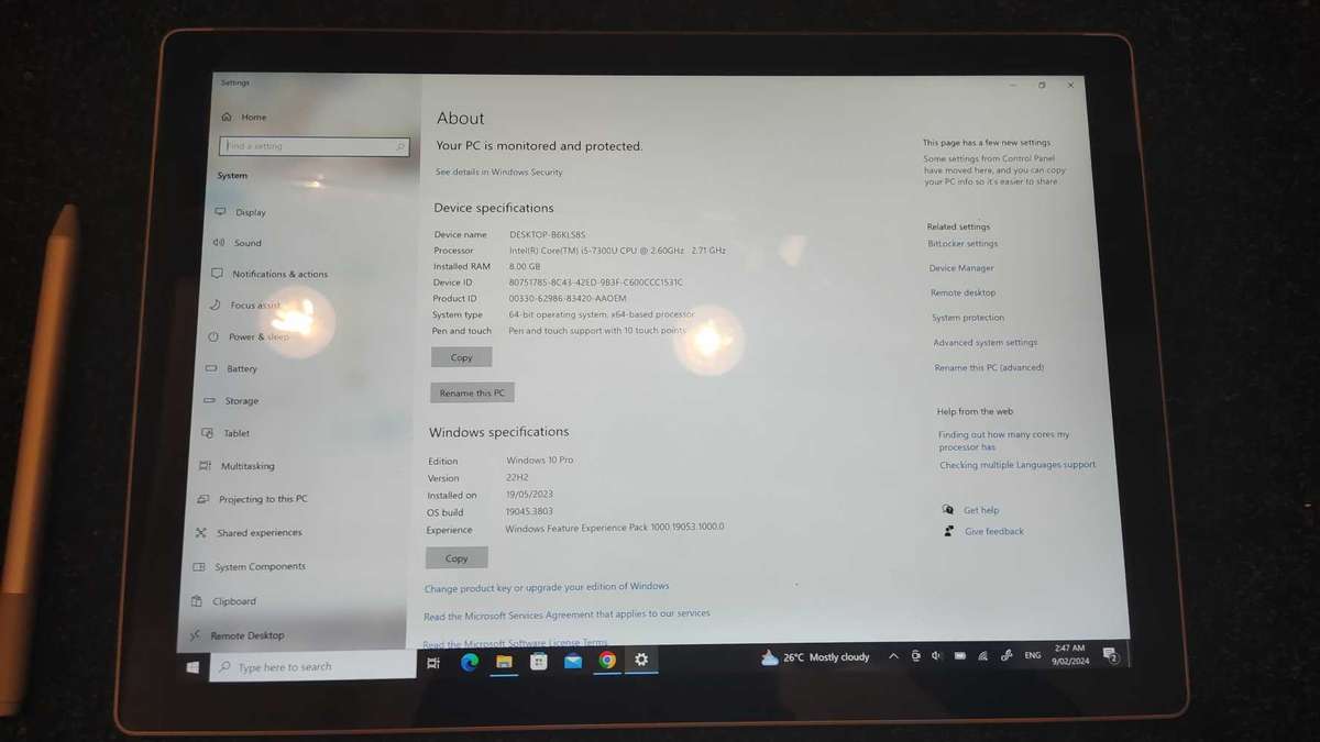 Microsoft Surface Pro 5 (2017)