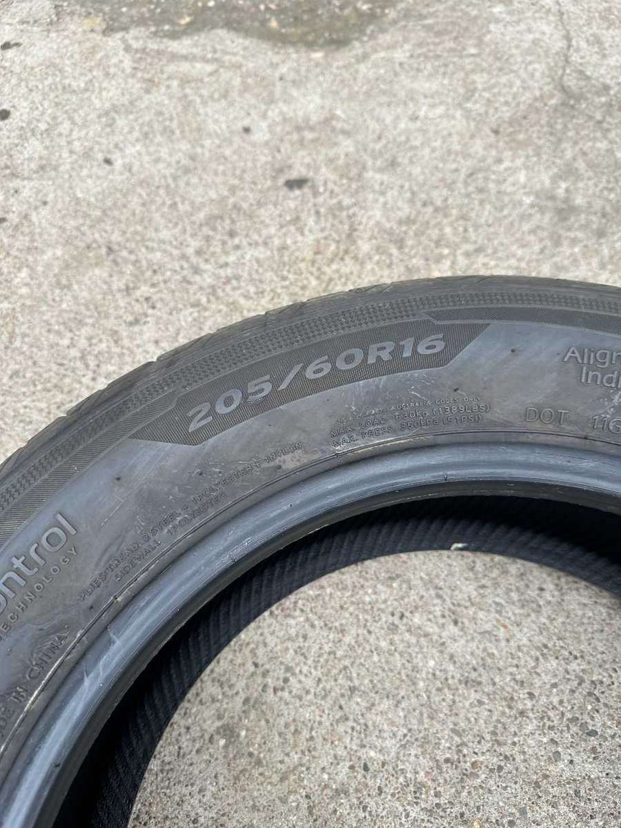205/60/16 Hankook used tyres. Good life left