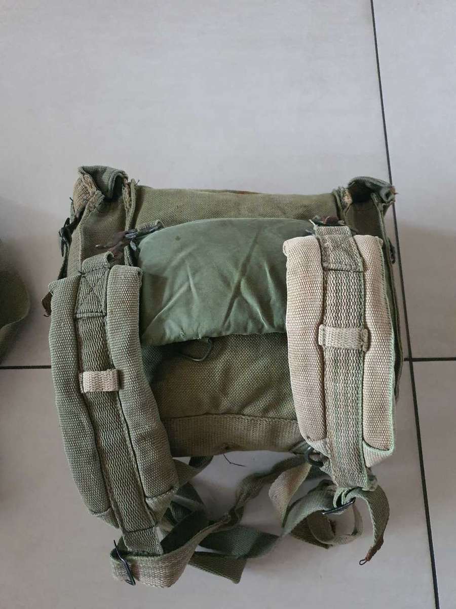 Rhodesian Radio Back pack & 1st Aid Carry Bag