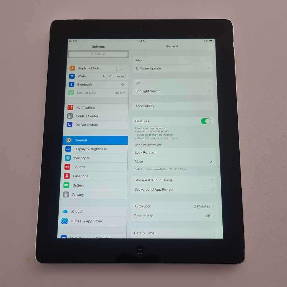 iPad MD367SO/A. 32GB. Cellular iPad