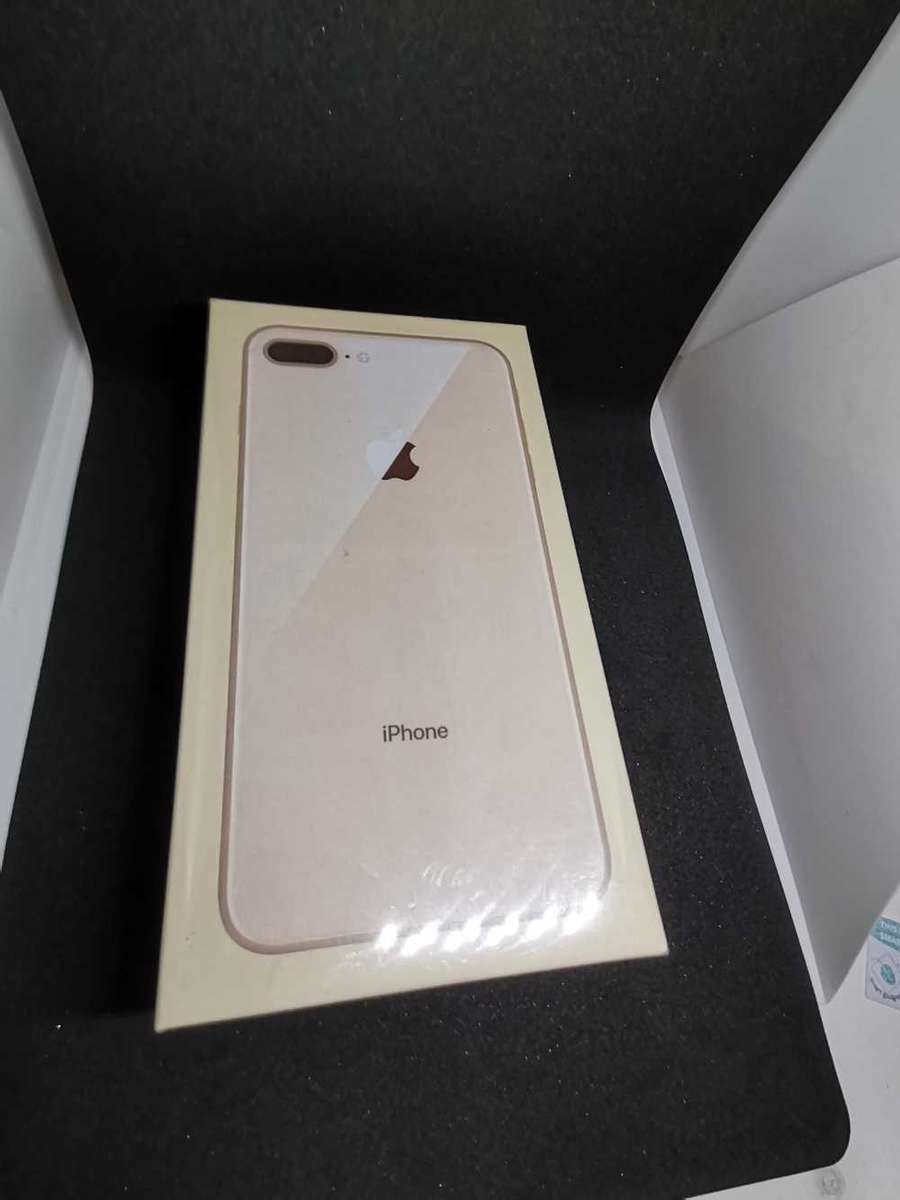 Iphone 8 plus 64gig
