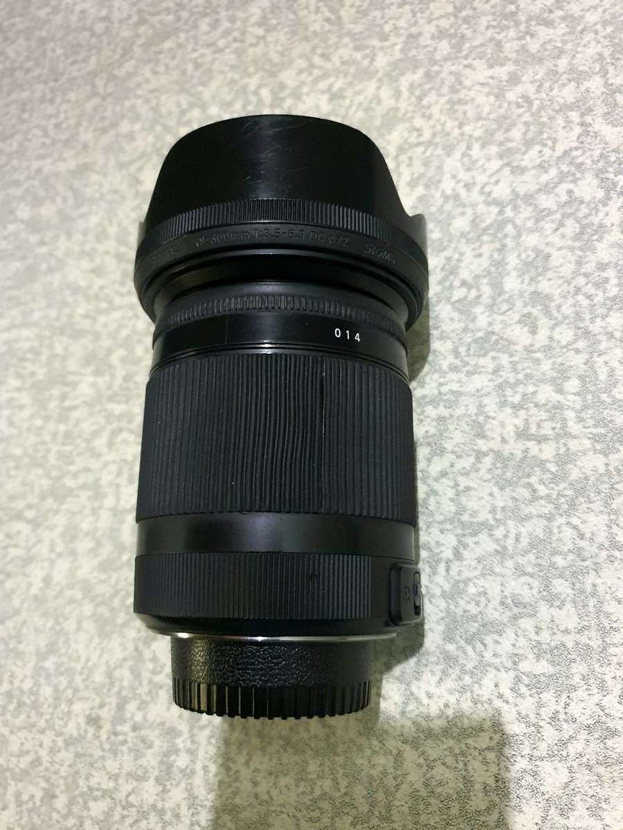 Sigma 18-300mm F3.5-6.3 Dc Macro Contemporary Zoom lens for Nikon