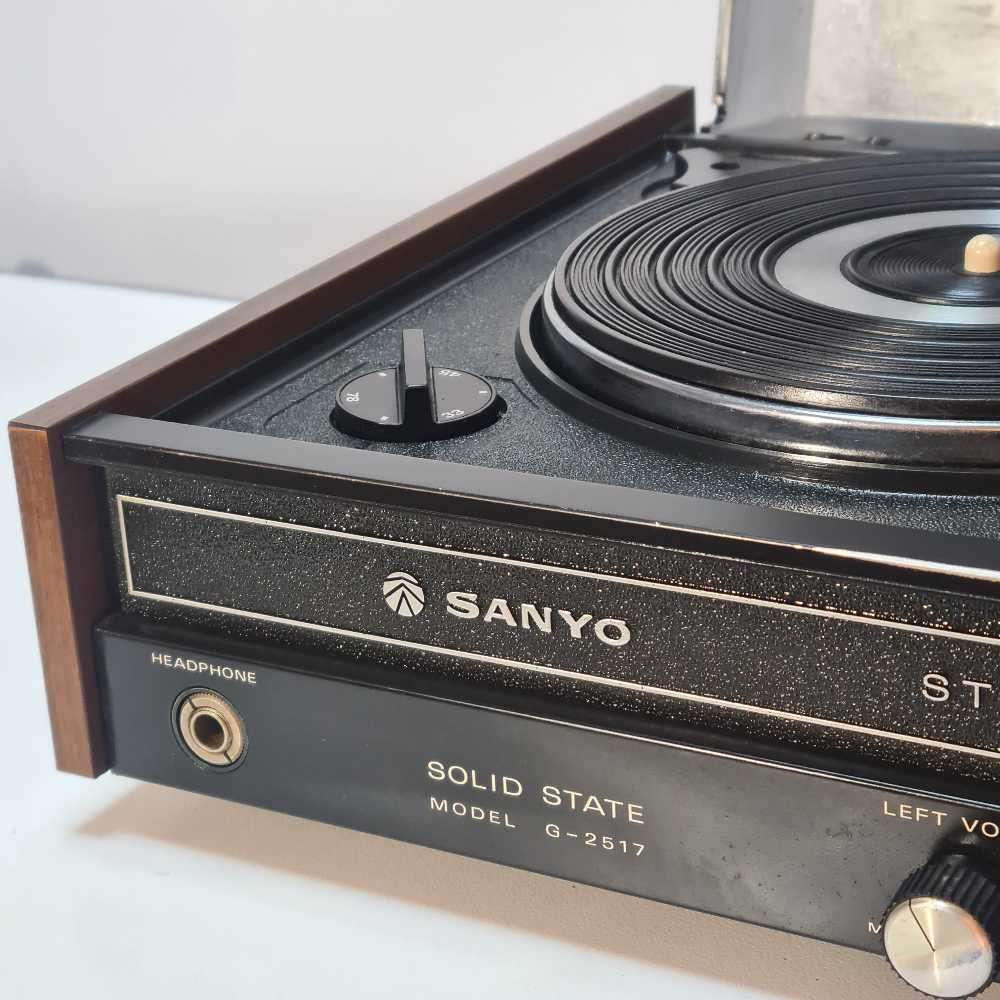 Vintage SANYO stereo phonograph