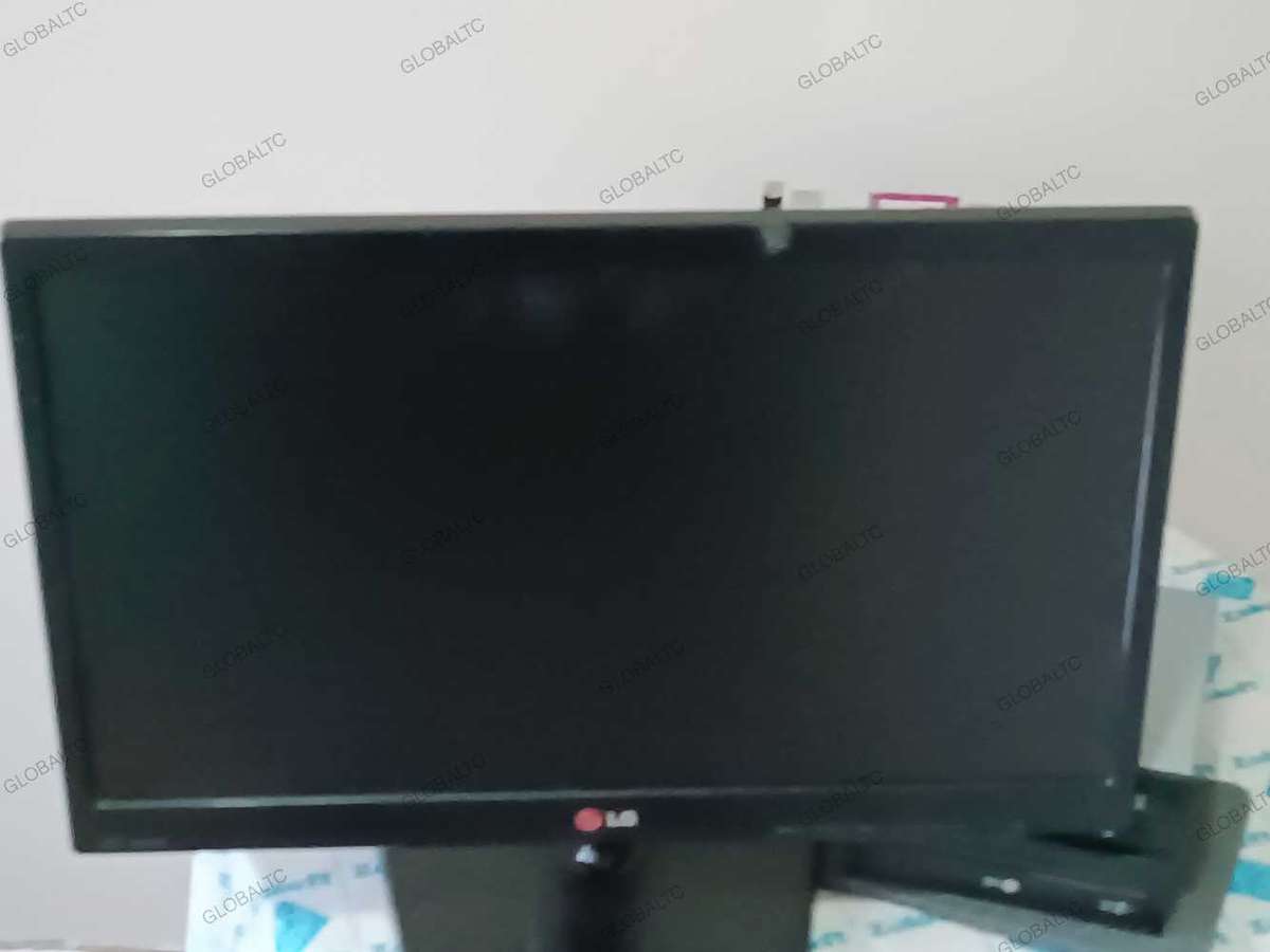 LG wide pc monitor