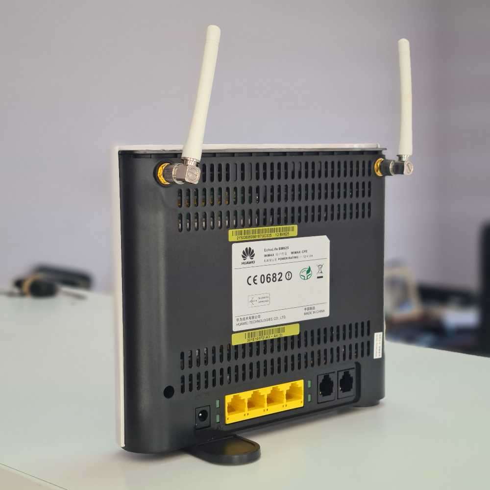 6 ports Huawei Wifi Router / extender