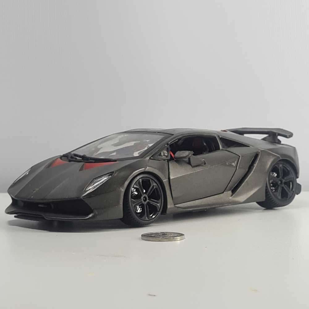 Lamborghini Sesto Elemento Matt Grey 124 Diecast Car Model by Bburago