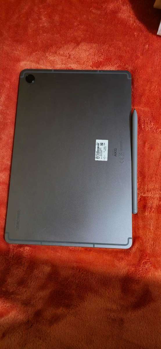 Samsung S9 FE Tablet