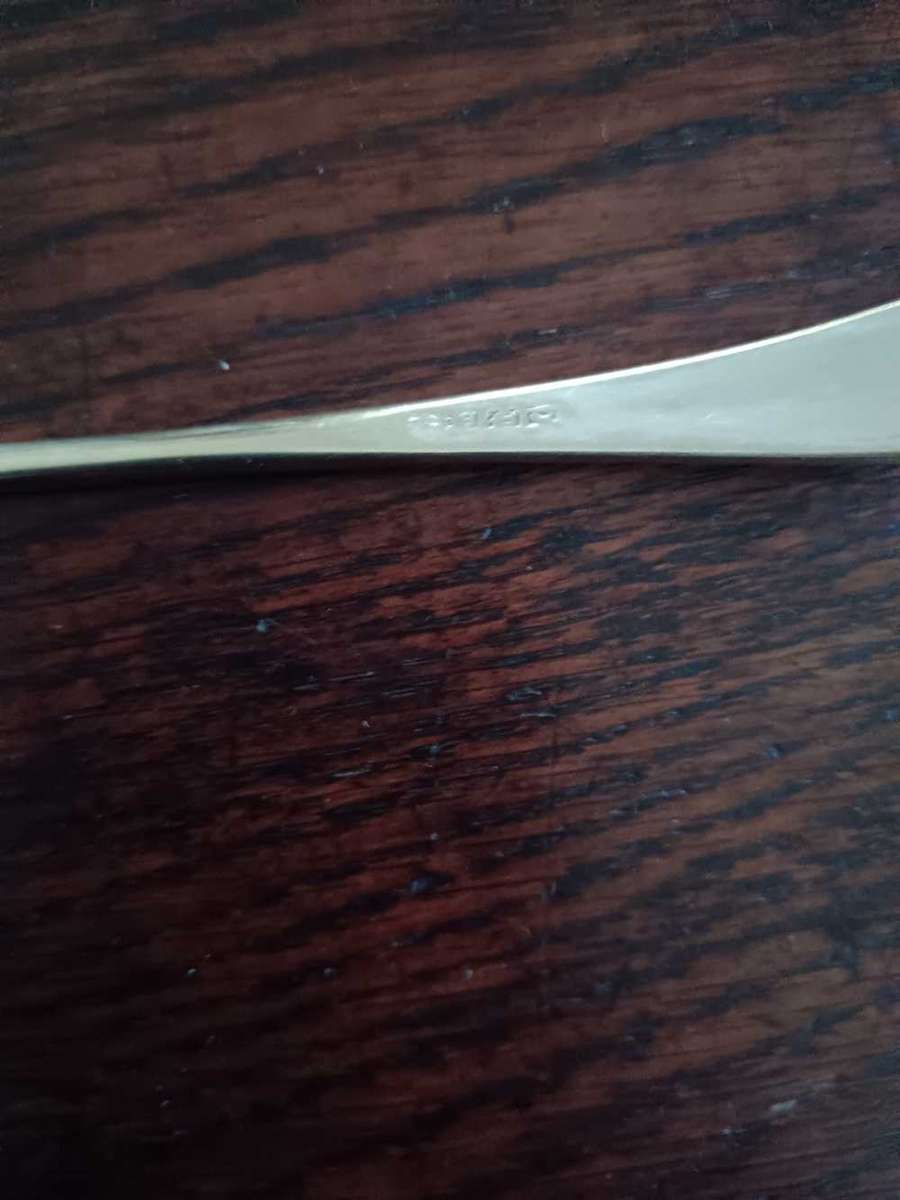 Set of Epns Teaspoons x6 with Matching Sugar Tongs Boxed