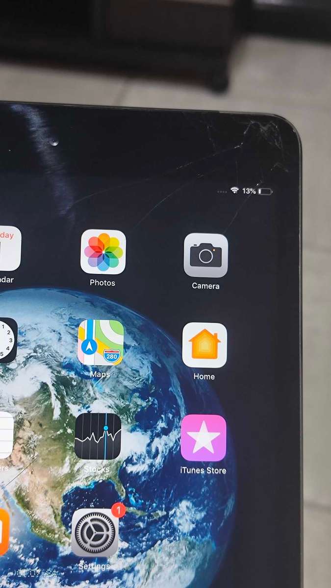 Apple iPad Mini 2 16GB Cellular + WiFi Space Grey (Cracked Touch)