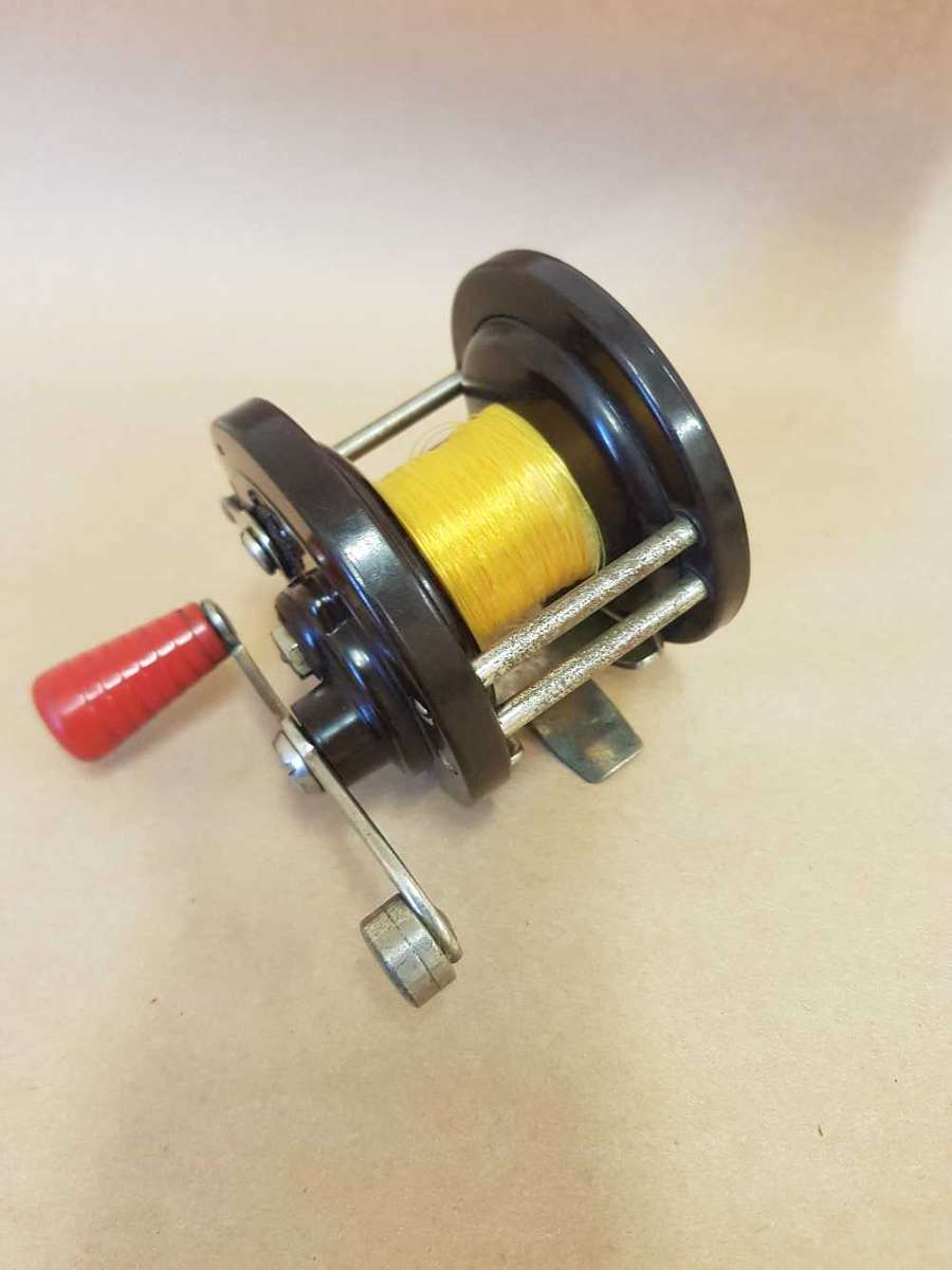 Penn 78. Backelite reel and spool