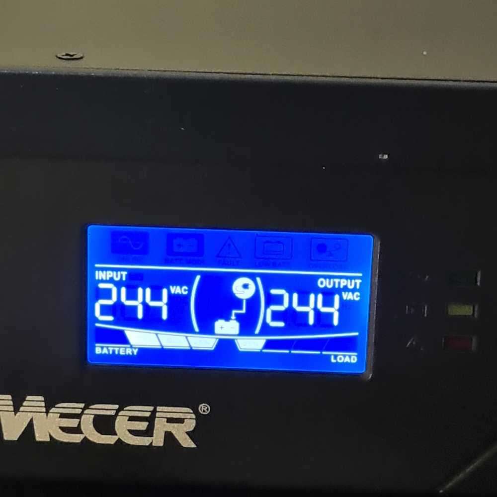 coming with 2 x 12v batteries. MECER power backup. MODEL: LOBO 1200/IVR-1200LBKS