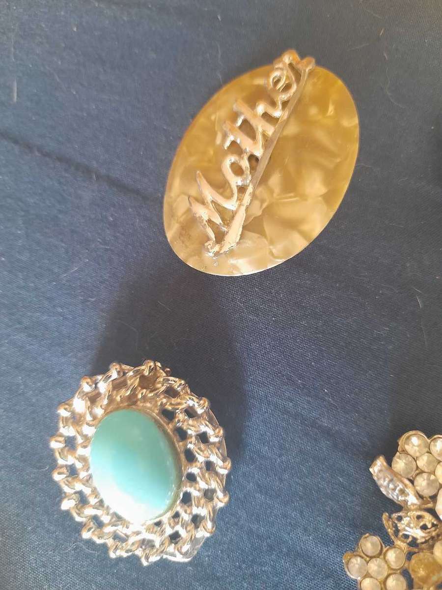 Vintage jewelry