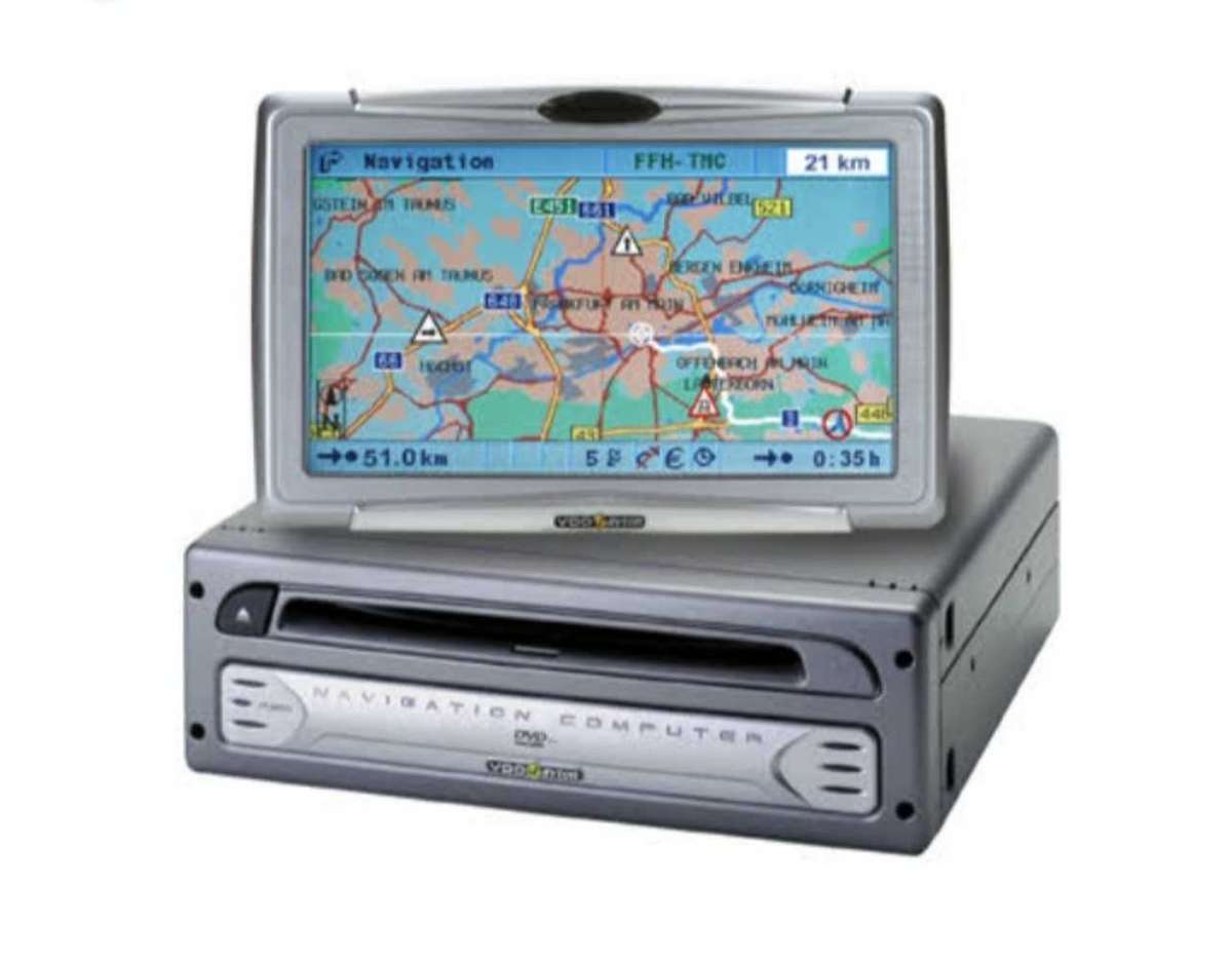 AUDIOVOXMM5050/18 Radio and Car Navigation system