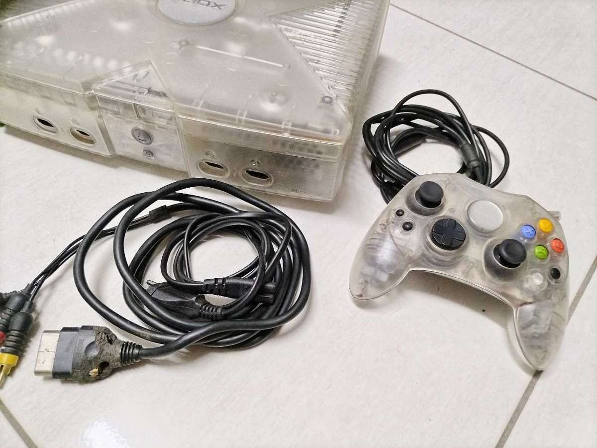 OG Xbox Crystal unopened