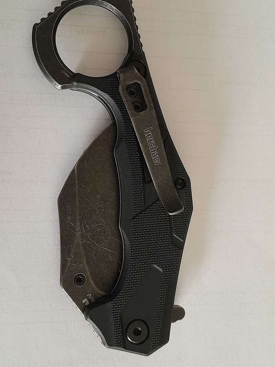 Kershaw Outlier Karambit, as new. Model 2064.