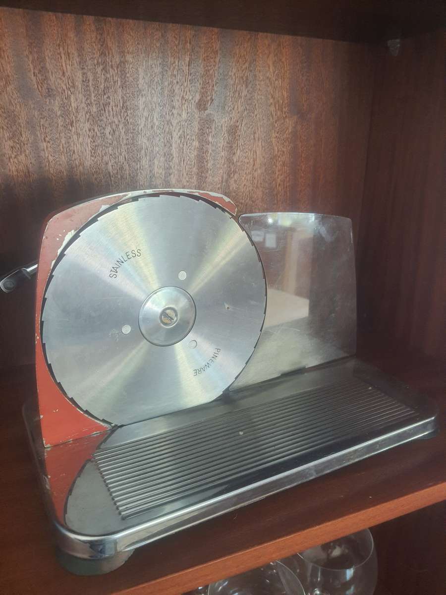 Vintage Pineware Bread Slicer