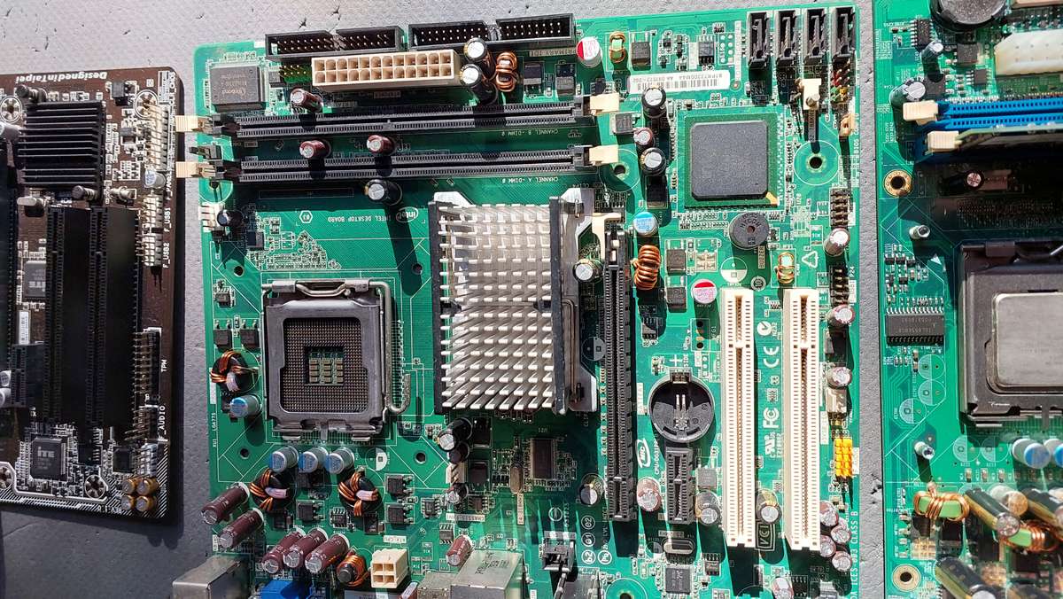 Motherboard Lot x 6 FAULTY