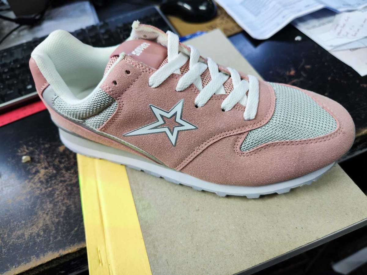 SOVIET TESSA BLUSH PINK SNEAKERS