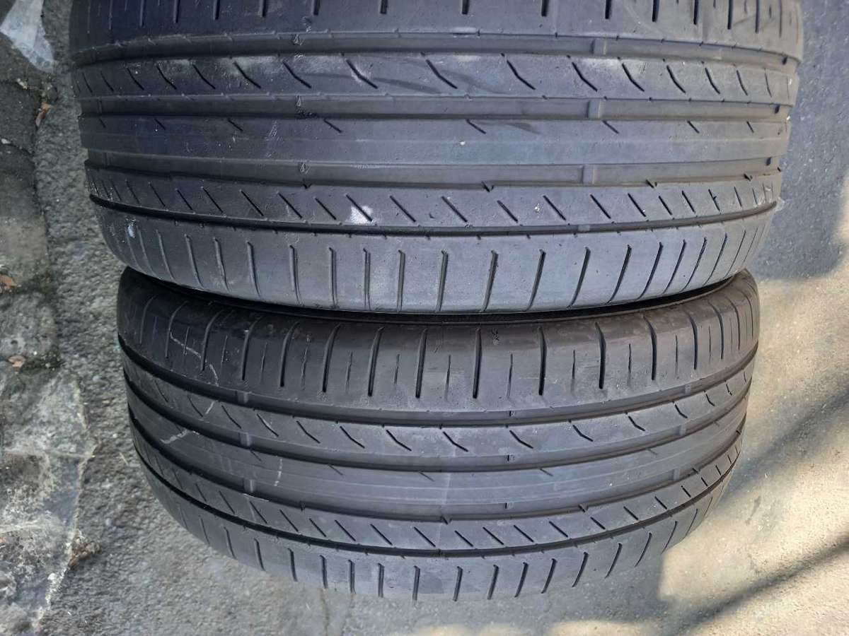 235/55/18 Continental ContiSportContact. 70% life