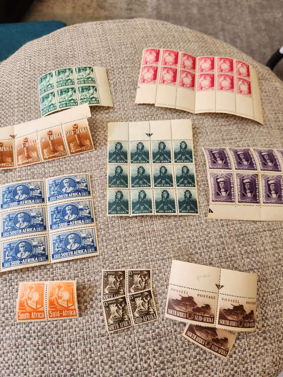 Large Wars 1941 - Blocks, Arrow blocks & Pairs (foxing present)