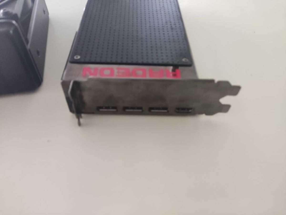 XFX AMD R9 Fury X 4GB HBM Graphics card**HDMI**Watercooled**Has air in AIO