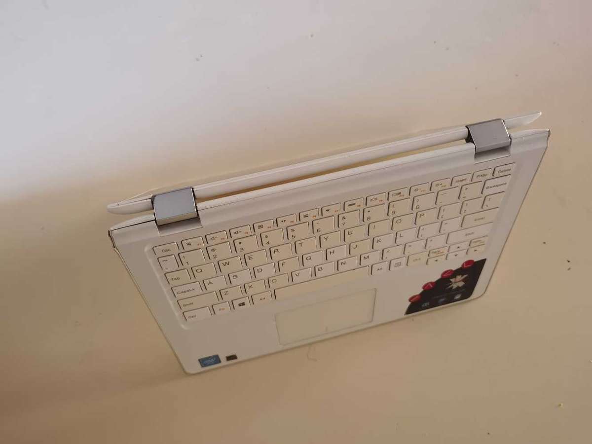 TOUCH SCREEN LENOVO YOGA 300 Intel® N3060 | 4GB RAM | 500 GB SATA DRIVE