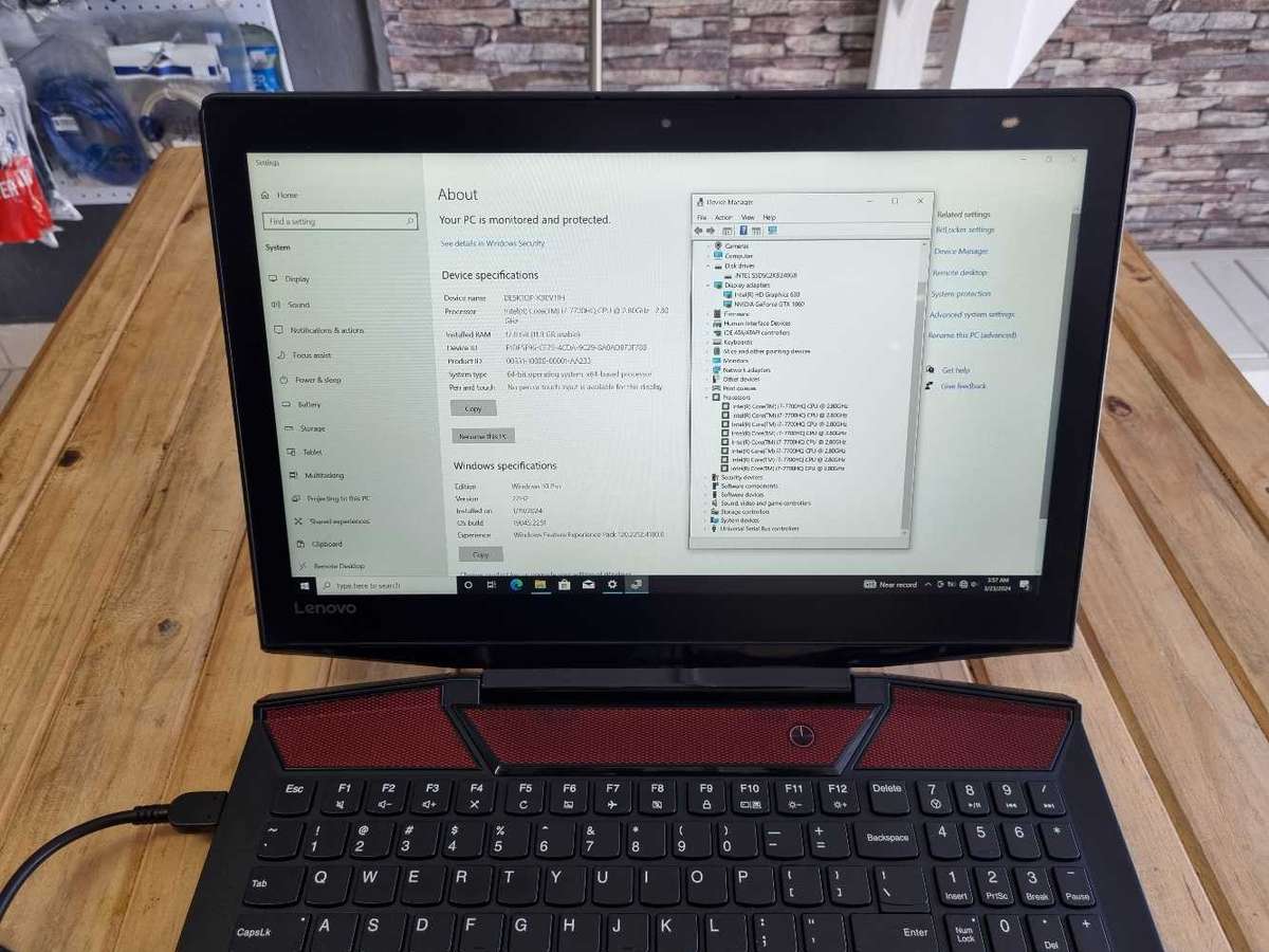 Lenovo Legion Y720 Core i7 - 7700HQ Gaming Laptop / 12GB DDR4 RAM/ 240GB SSD/ GTX 1060 6GB GPU/ FHD