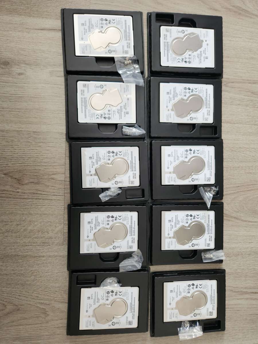 X 10 Seagate HD PLUS 2 rams