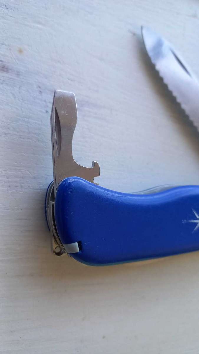 Knife Lot Victorinox Helmsman and unmarked dagger