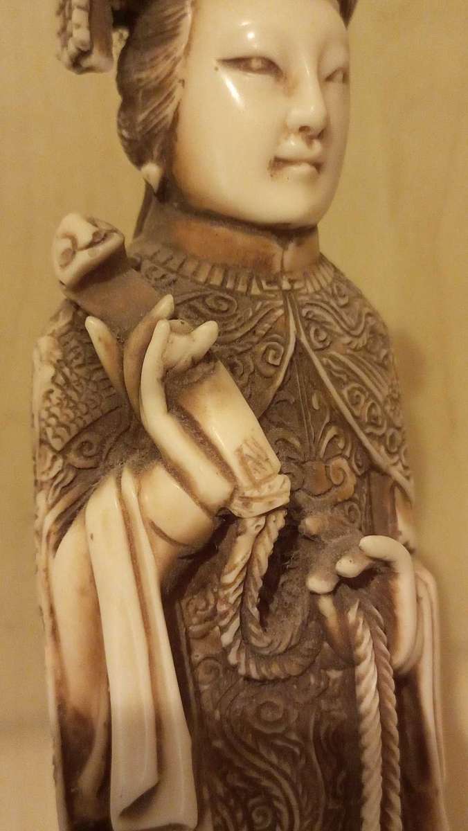 Vintage carved resin figurines