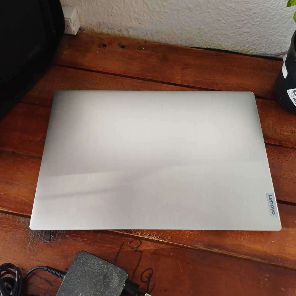 Leno IdeaPad 3 11th gen core i5