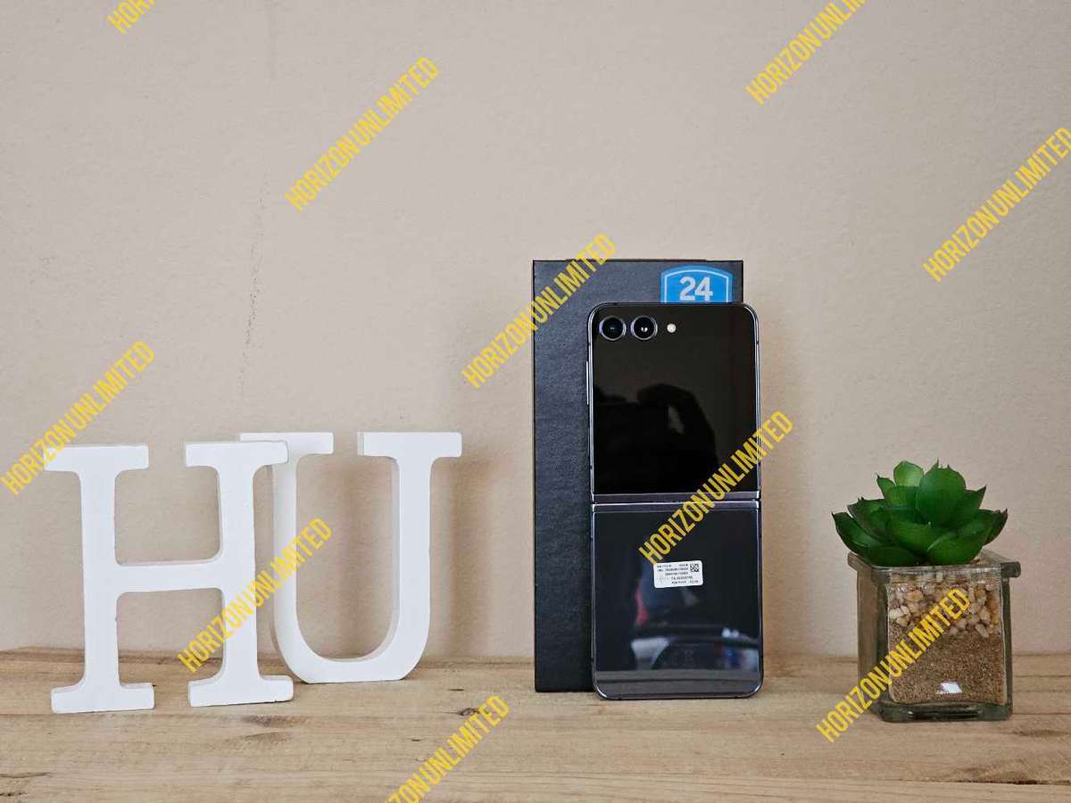 Samsung Galaxy Z Flip5 512GB Graphite