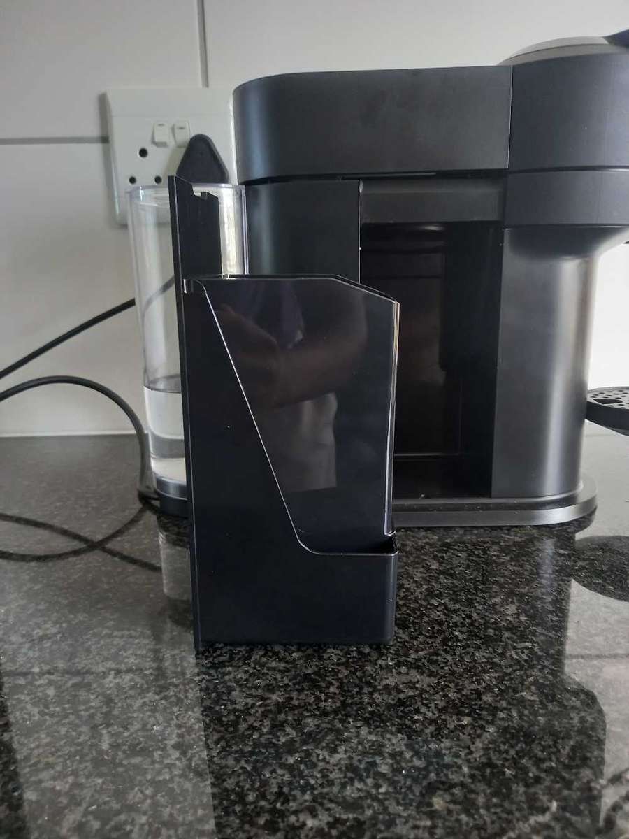 Nespresso Vertuo Next Coffee Machine - Matte Black