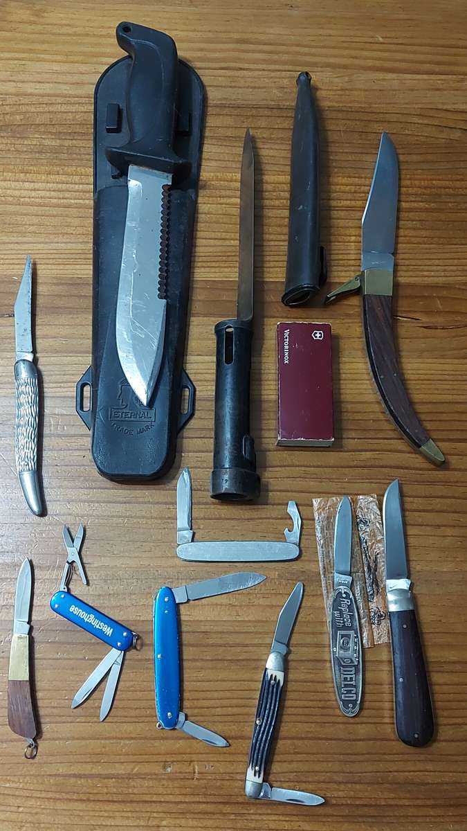 Knives Job Lot