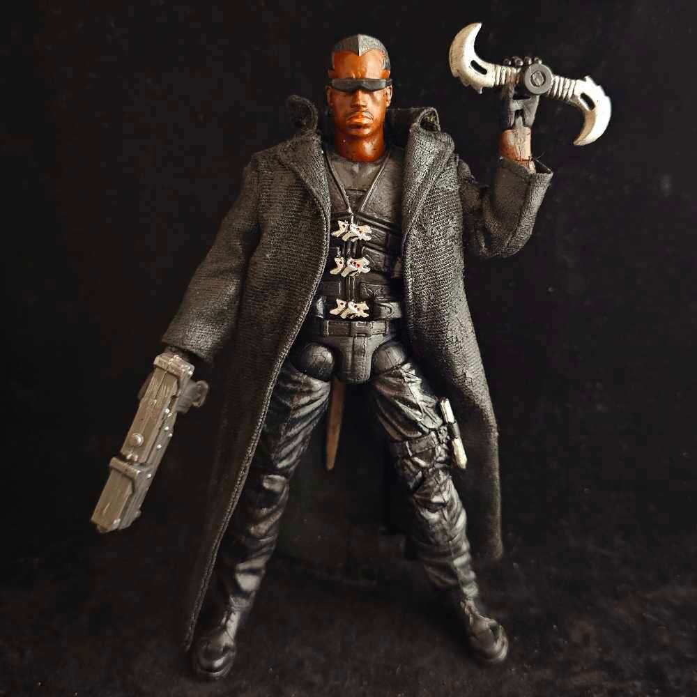 ToyBiz Marvel Legends Blade (Movie Version)