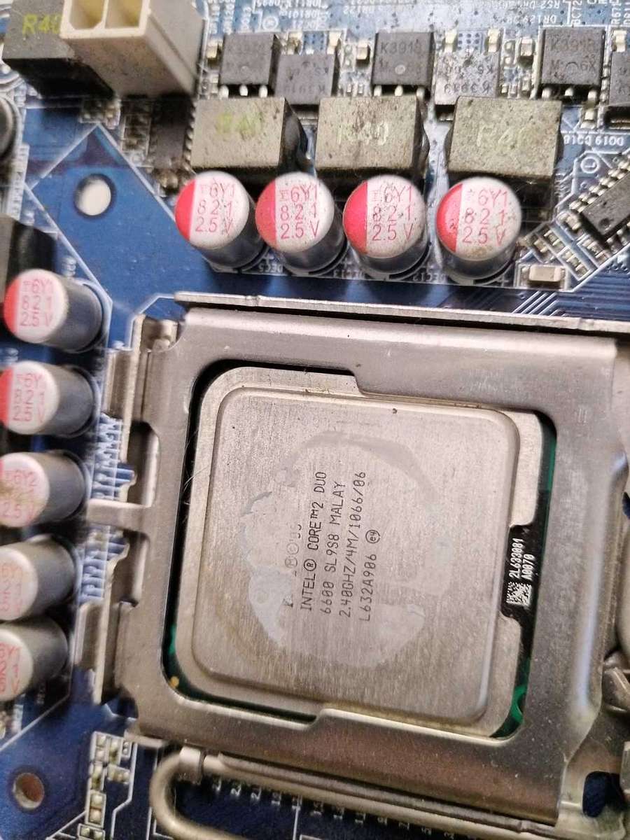 Gigabyte GA-965P-DS3 with core 2 duo and 4gb ram