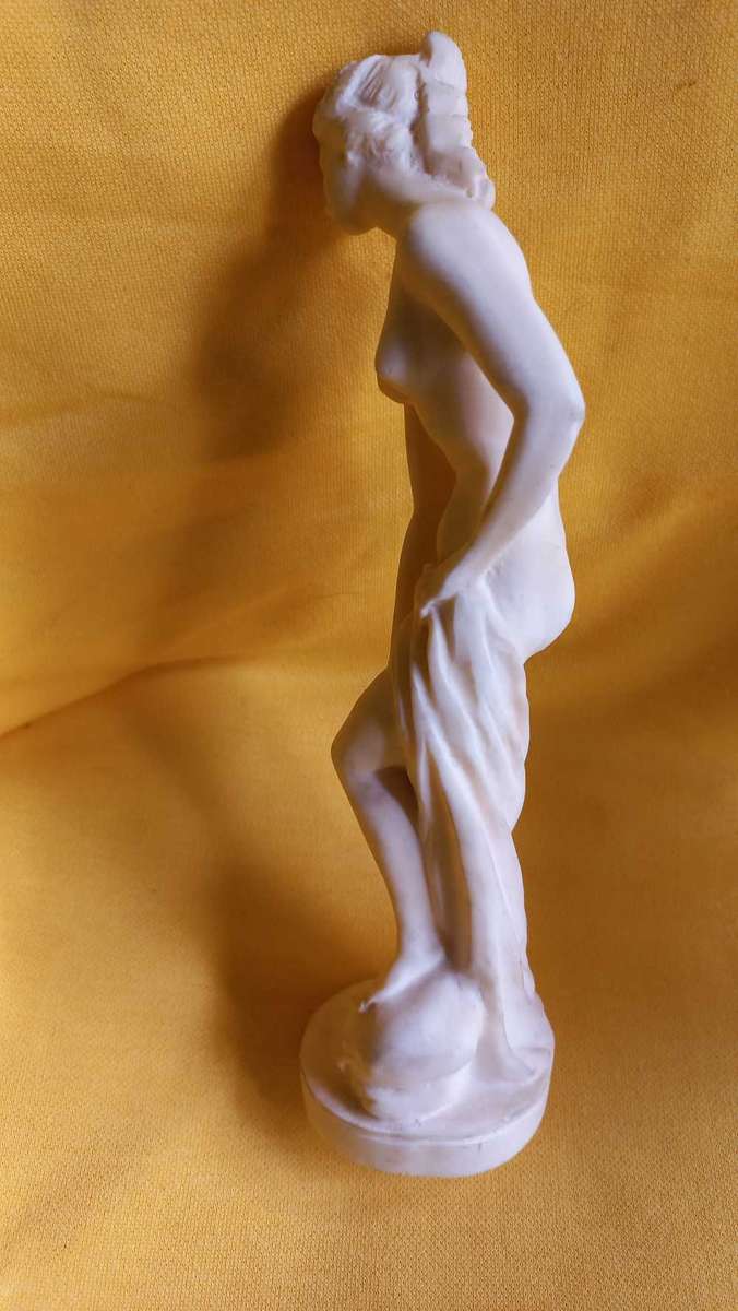 Vintage nude statues of Davide and Aphrodite Venus