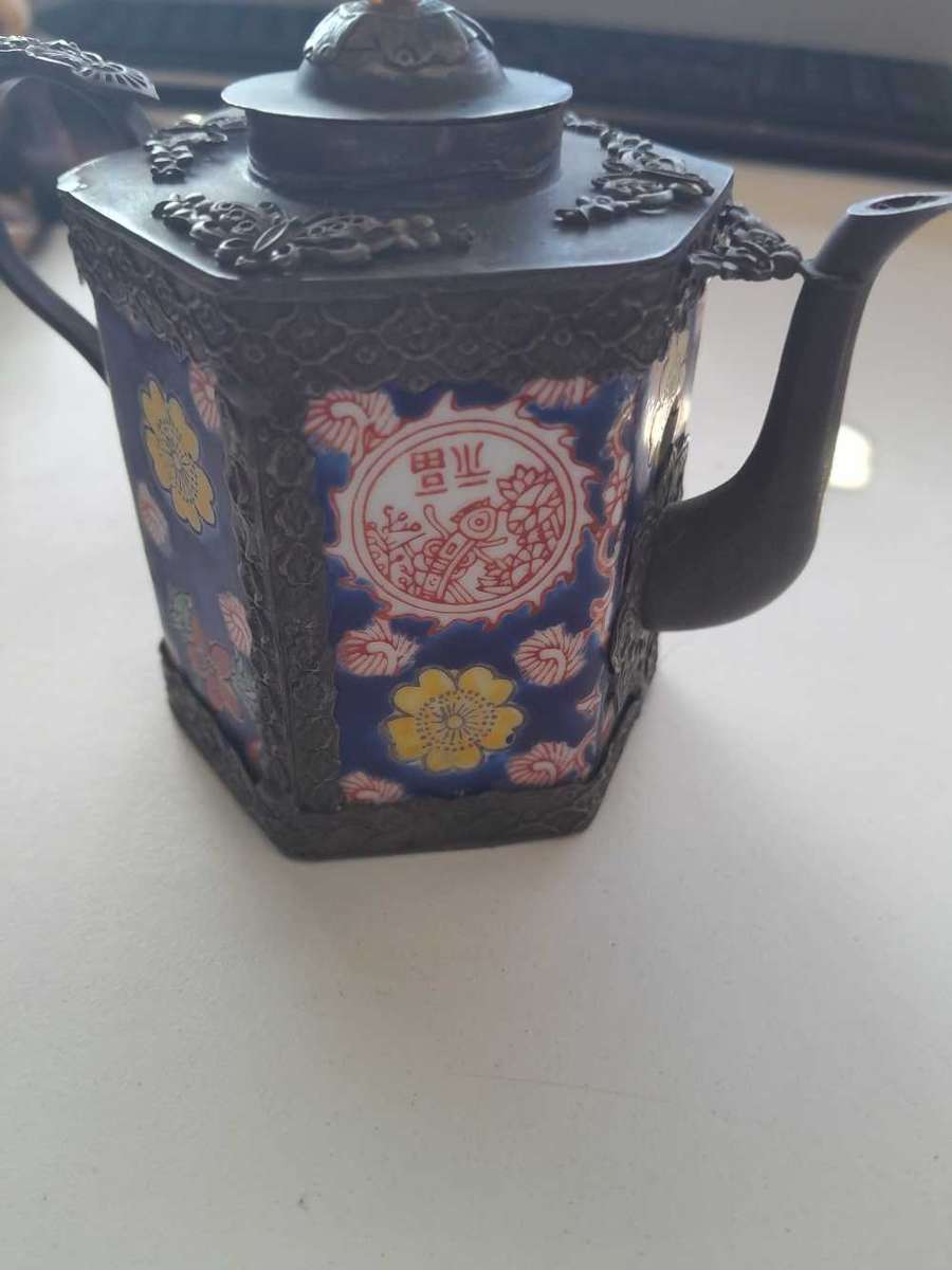Antique Chinese teapot