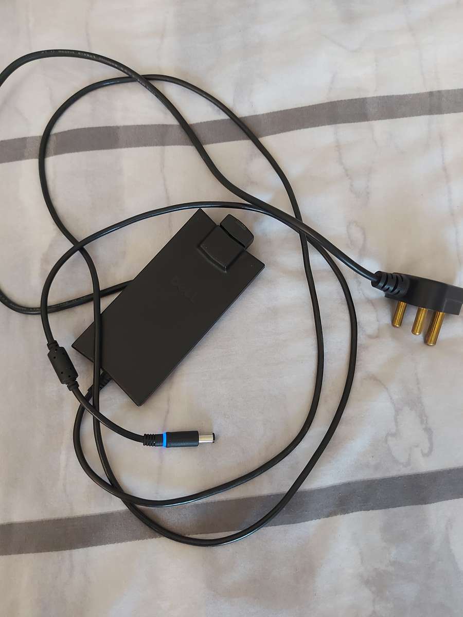 Dell latitude 5591 i7 8th gen Mx130 laptop