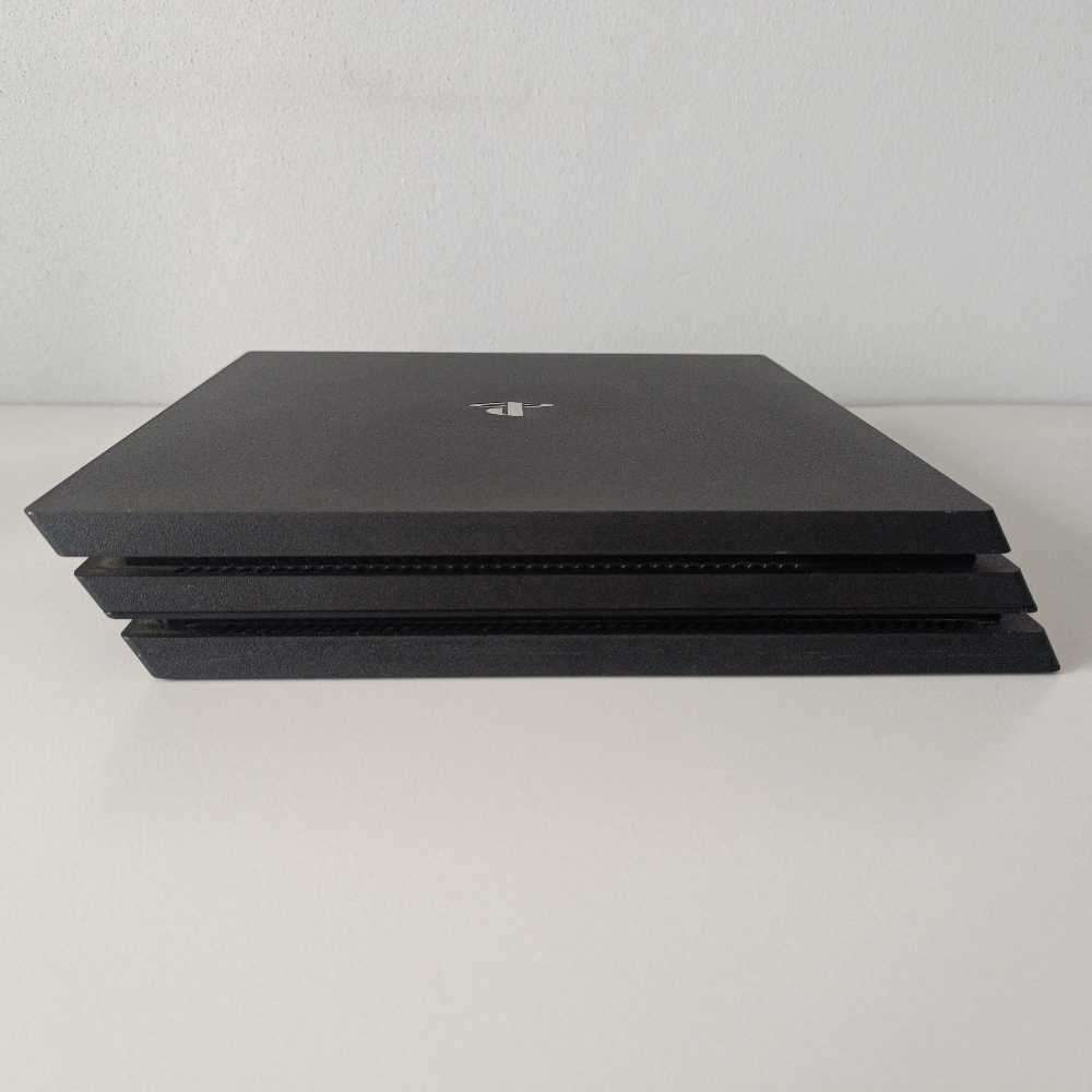 Playstation 4 Pro 1Tb Console
