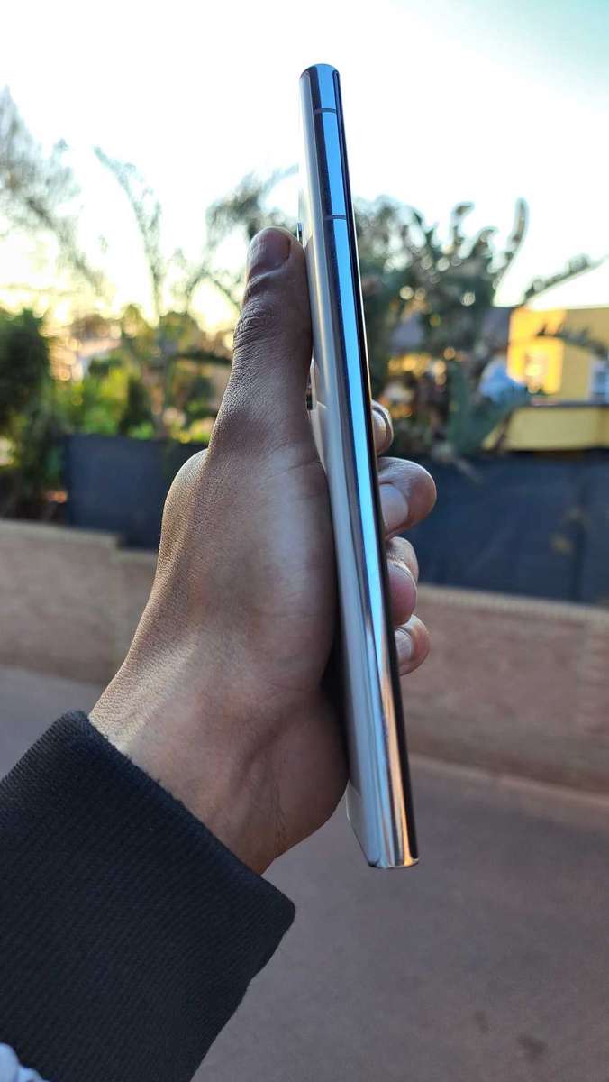 Samsung Galaxy S22 Ultra - Dual Sim 256GB