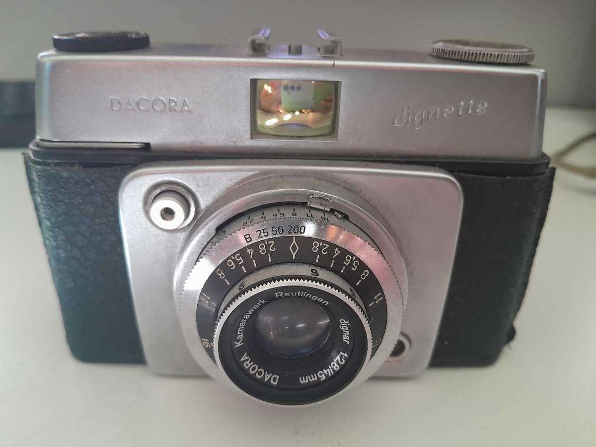 RELIST Vintage Dacora Dignette camera