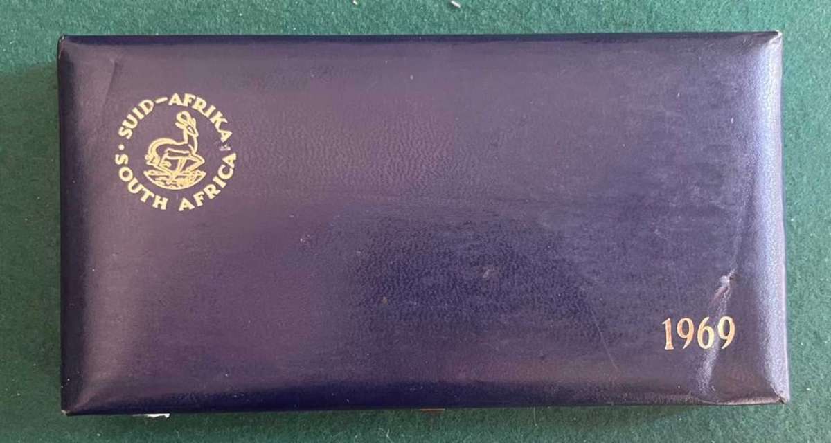 1969 SHORT PROOF SET. NO GOLD