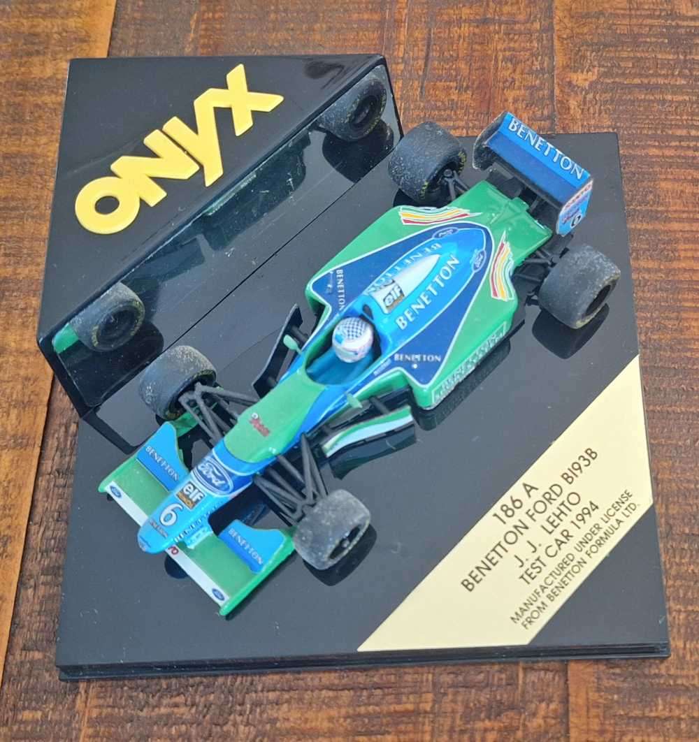 Set of 6x Onyx model cars