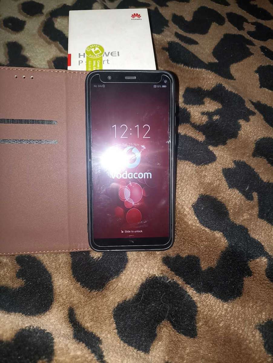 Wow Huawei P smart android phone